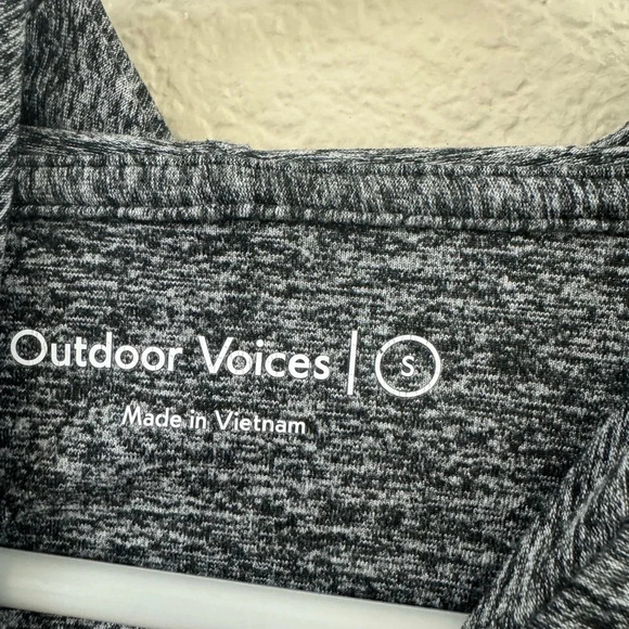 Outdoor Voices Cloud Knit Unisex Heather Charcoal Grey Hoodie - Picture 3 of 6